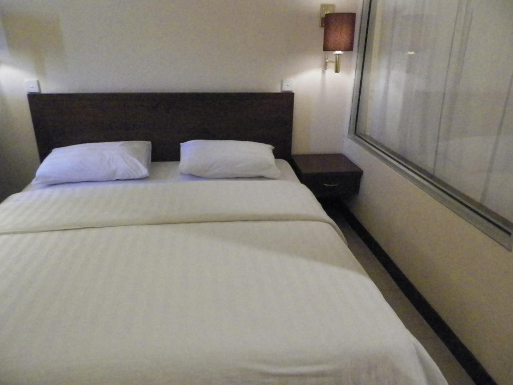 Excellent Seven Boutique Hotel Bandung Room photo